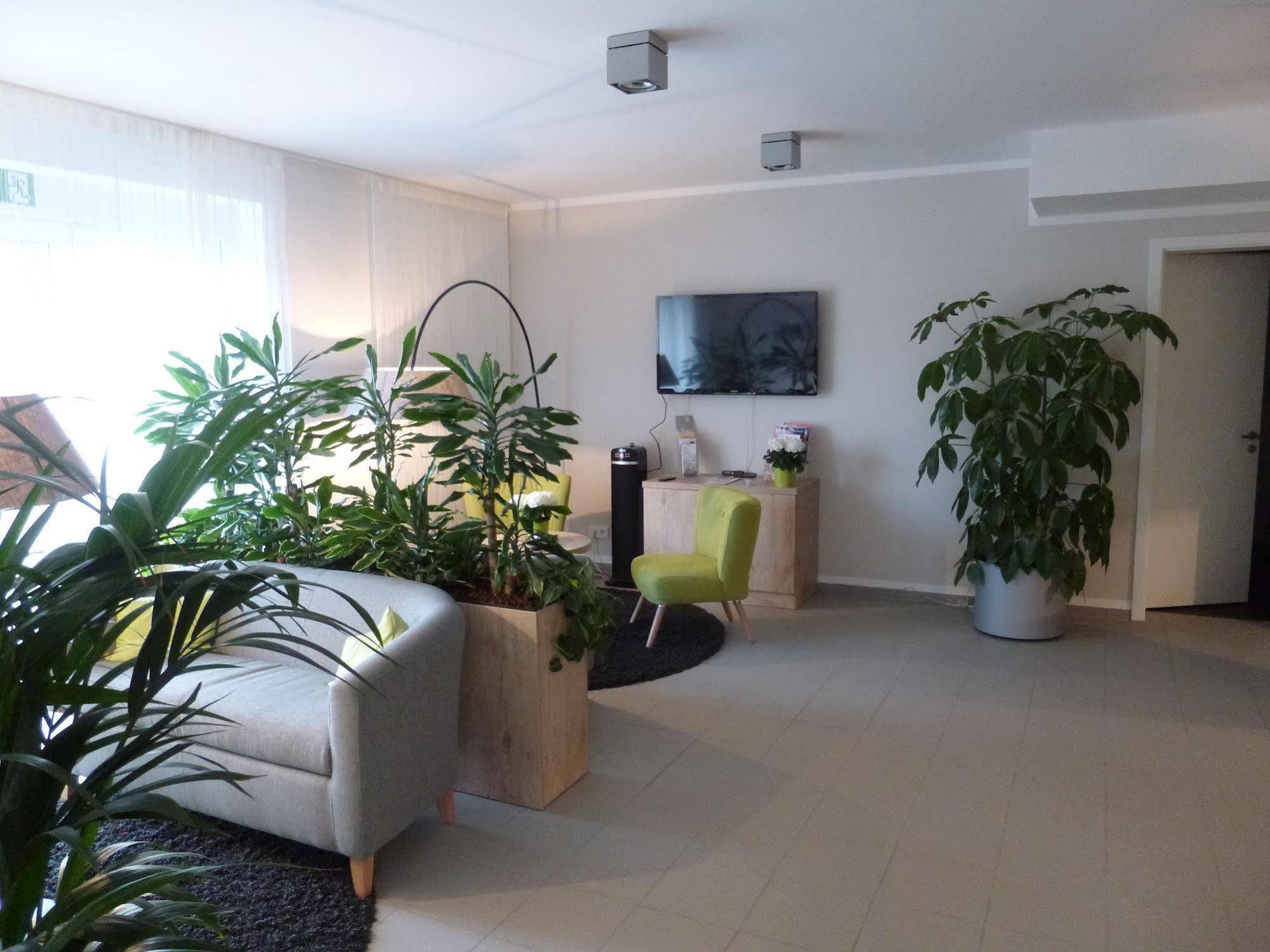 Aparthotel Adapt - Adlershof Berlino
