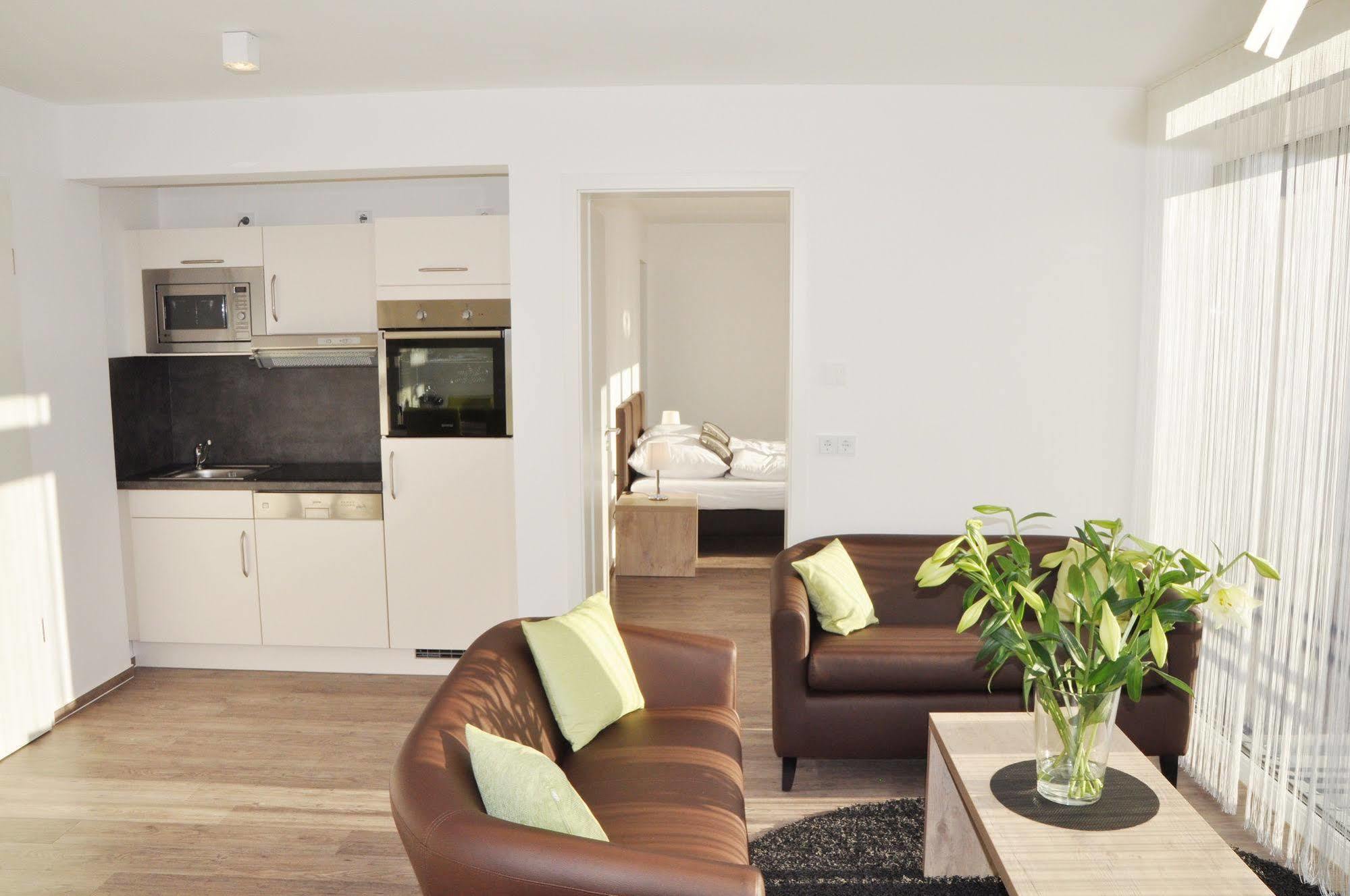 Apartahotel Adapt - Adlershof 4*